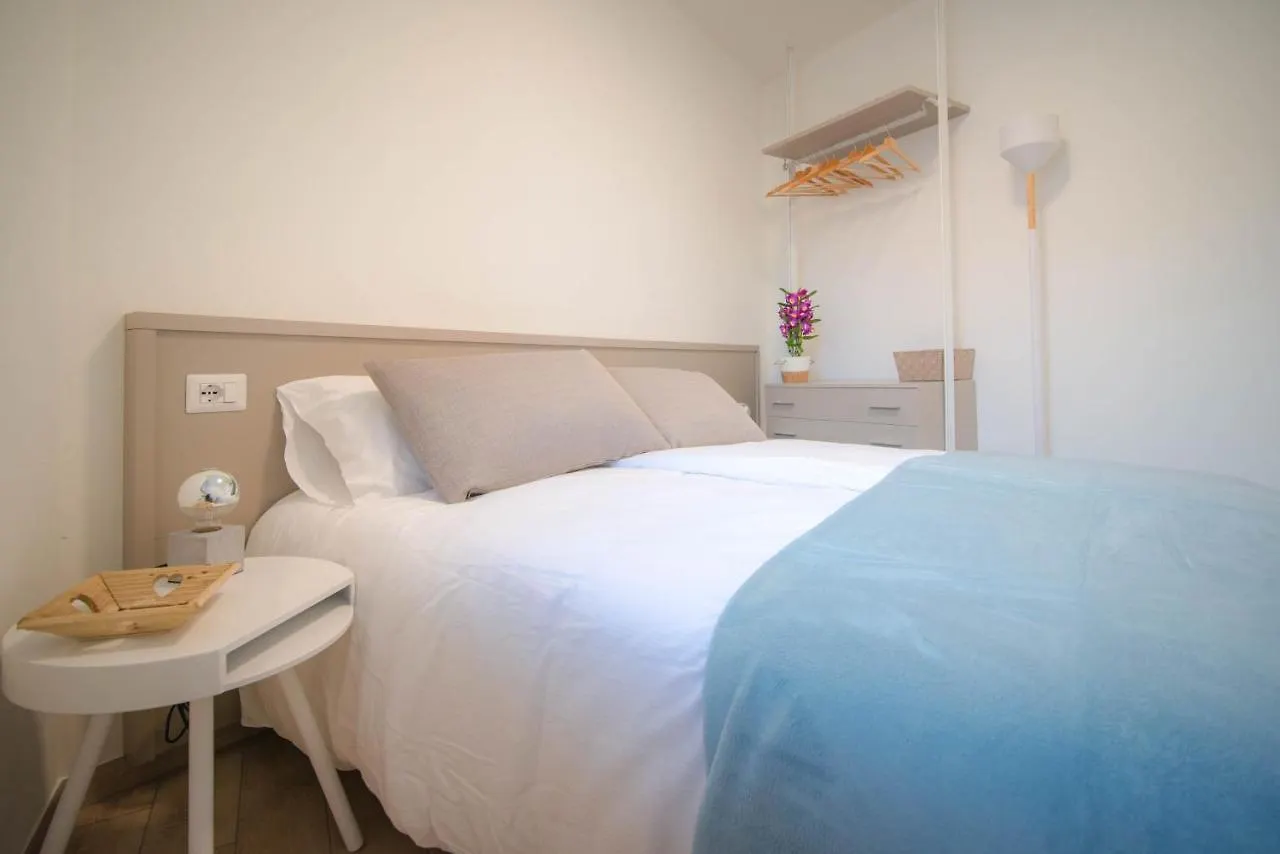 Comonfive Apartments